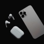 Can you use any wireless earbuds with iPhone
